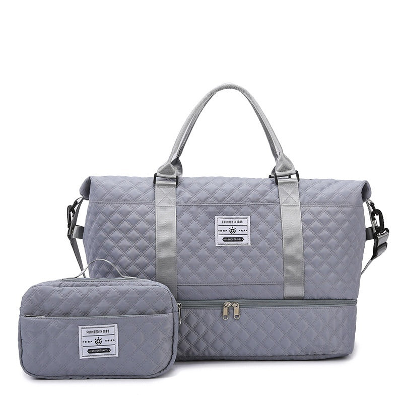 Large-Capacity Quilted Embroidered Thread Handle Crossbody Storage Travel Bag